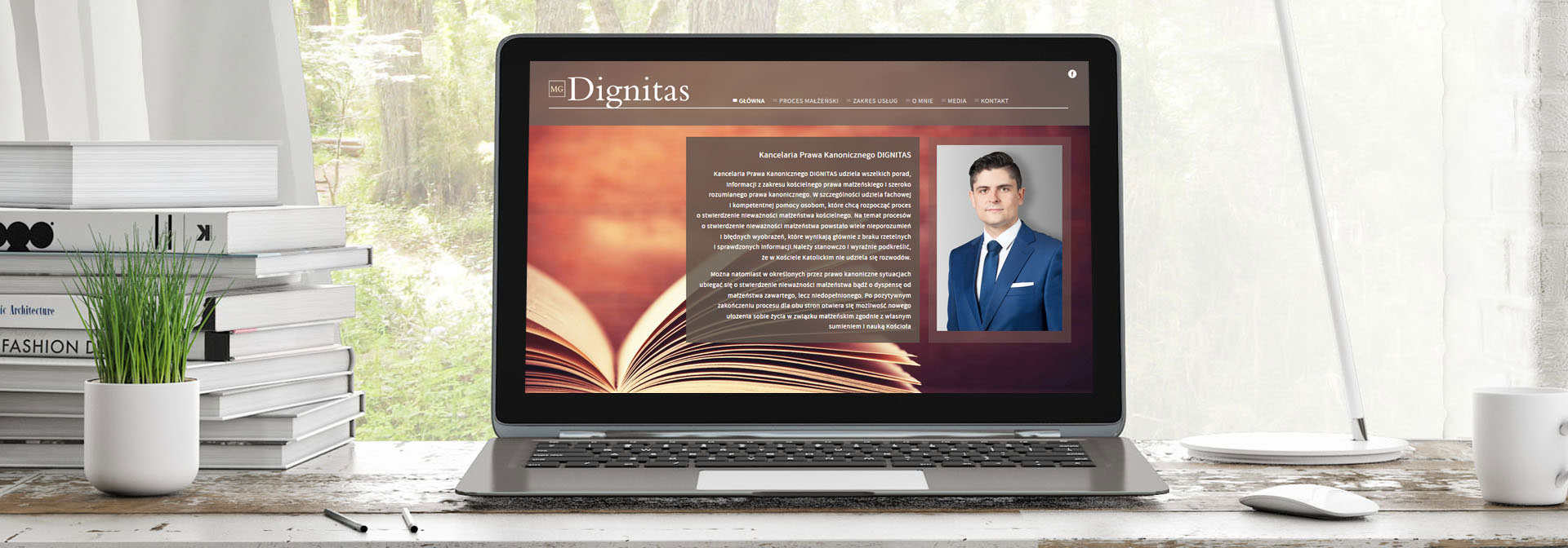 Main page of Dignitas has photo of Maciej Góral